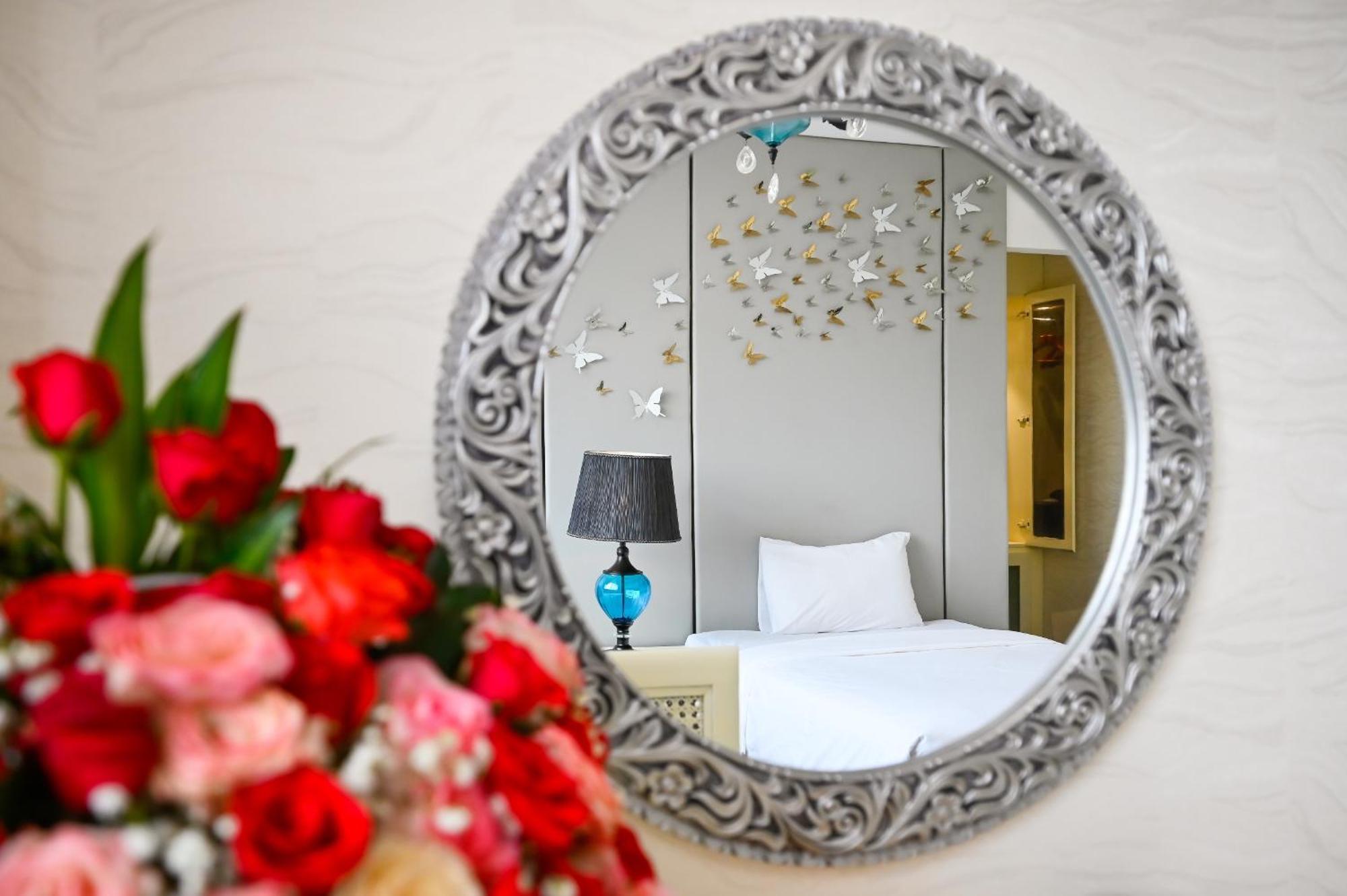 California Saigon Hotel & Rooftop Pool Ho Chi Minh Zewnętrze zdjęcie