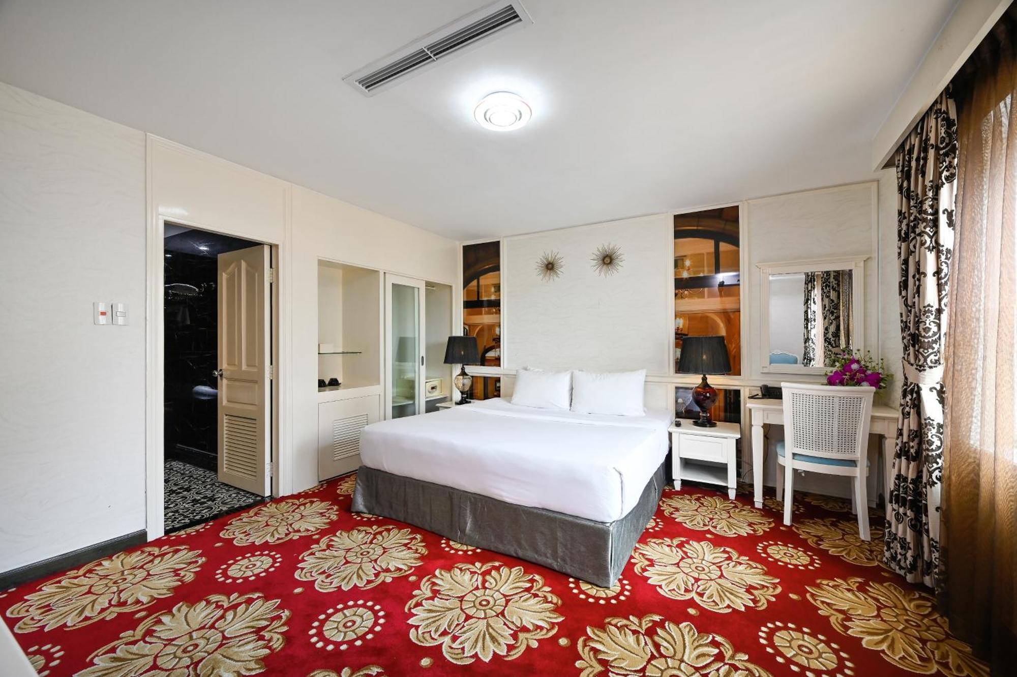 California Saigon Hotel & Rooftop Pool Ho Chi Minh Zewnętrze zdjęcie