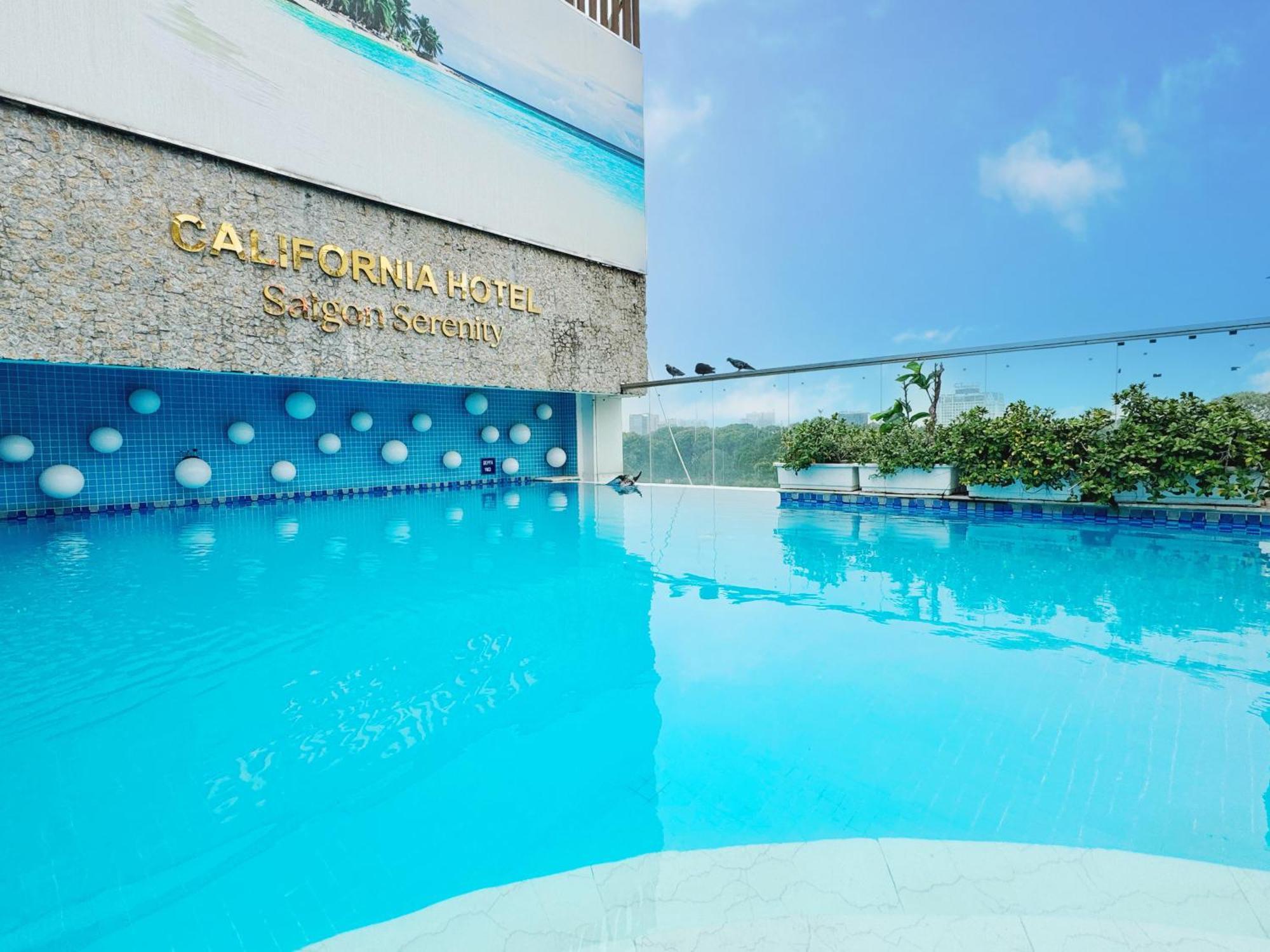 California Saigon Hotel & Rooftop Pool Ho Chi Minh Zewnętrze zdjęcie